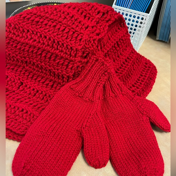 Hand Crafted Accessories - Handmade Knitted Red Scarf and Mittens Set Brand New